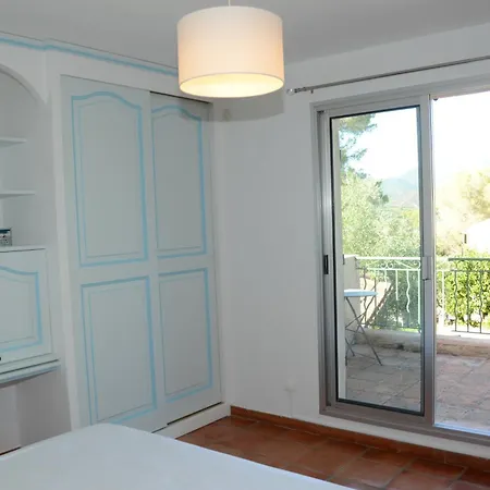 De Charme Avec Piscine Sur La Colline De Valescure Villa
