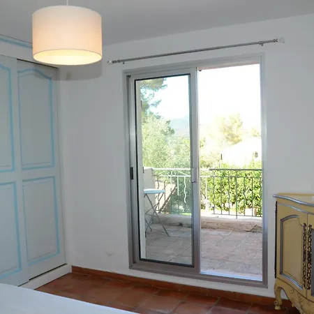 De Charme Avec Piscine Sur La Colline De Valescure Villa Saint-Raphaël